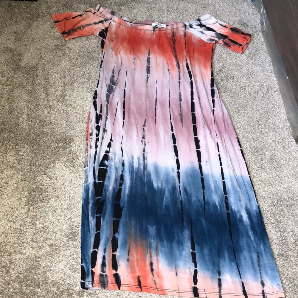 Cute mid length dress